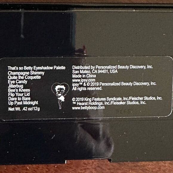 NWT That’s So Betty Eyeshadow Palette, Ladies Eyeshadow, Makeup, Beautify - Picture 3 of 6